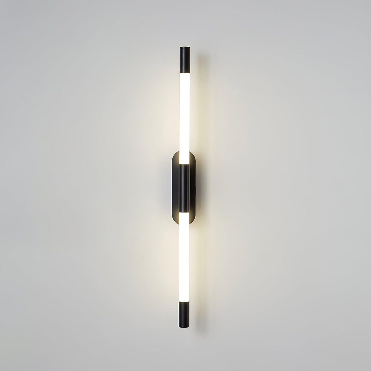 Agnes Sconce ∅ 2″ x H 22.4″ / Dia 5cm x H 57cm / Black / Warm Light Wall lamp