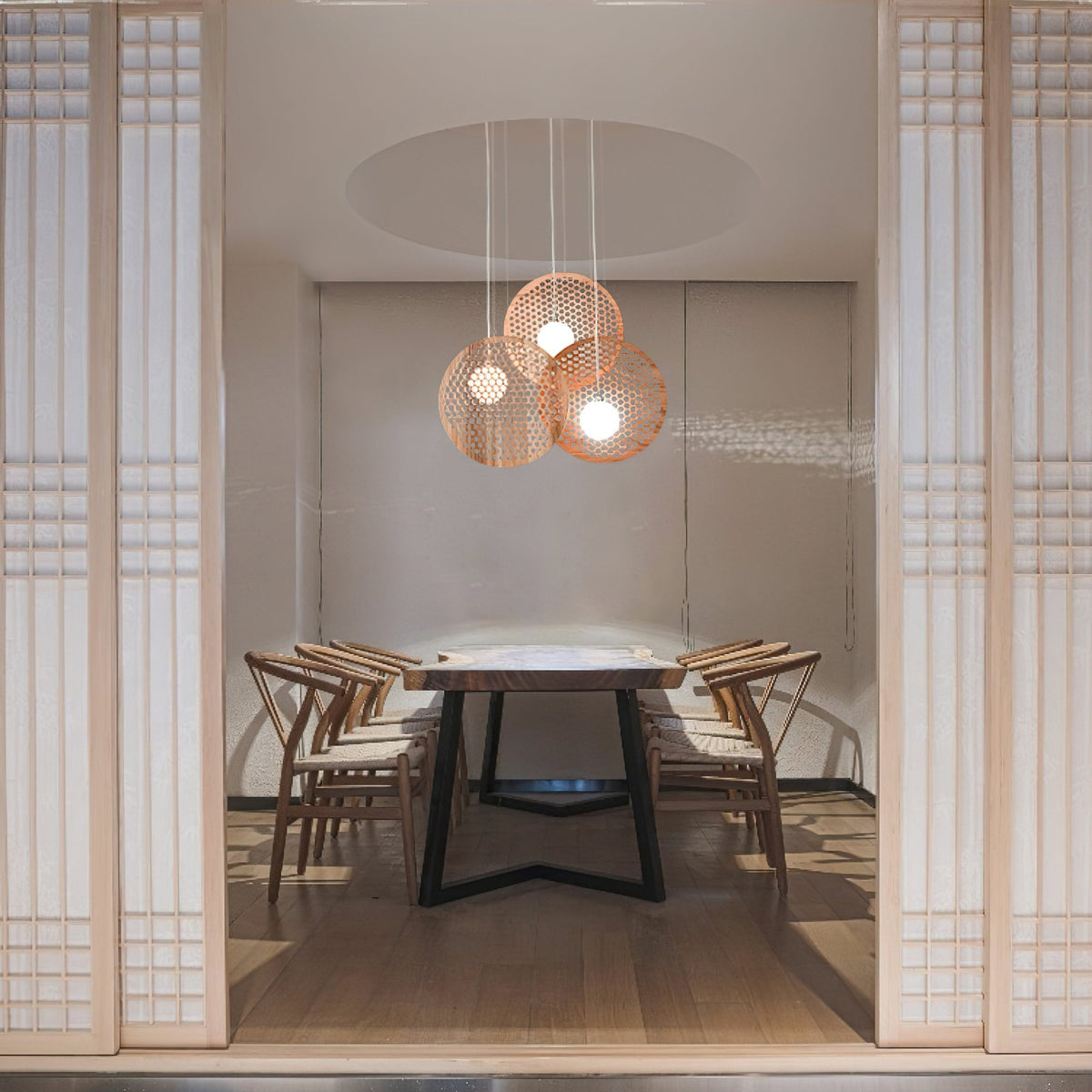 Bee Plate Chandelier Chandelier