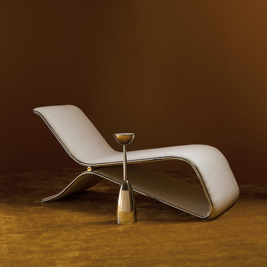 Parallax Chaise