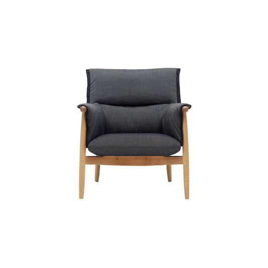 E015 Embrace Lounge Chair