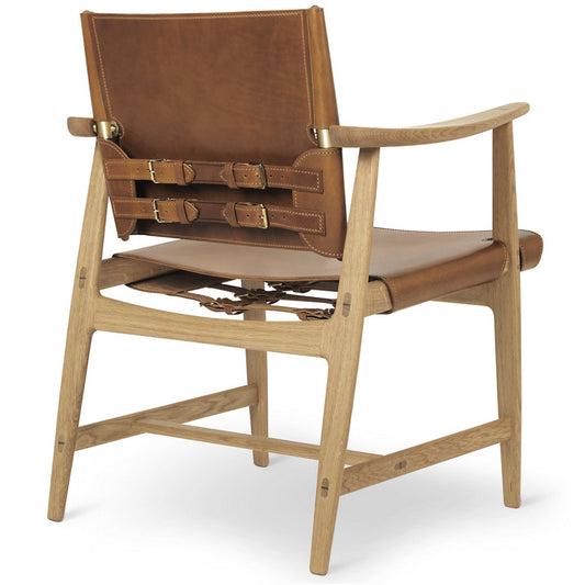 BM1106 Hunstman Chair