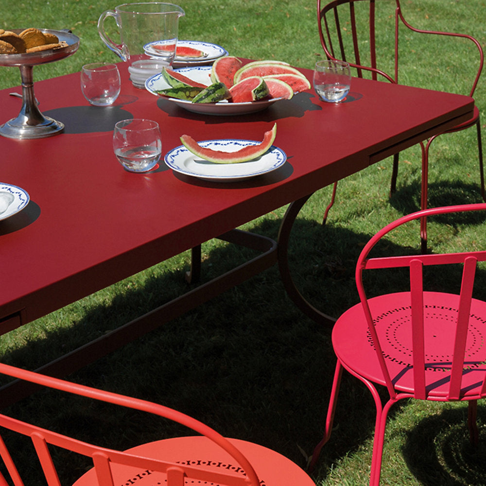 Romane Extension Table