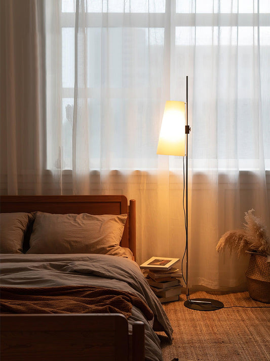 Lupe Floor Lamp Floor lamp