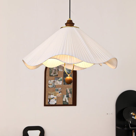 Scallop Edge Pendant Light Pendant light
