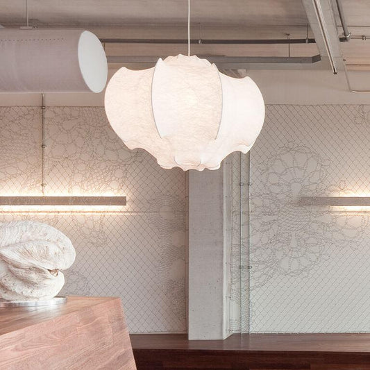 Veil Cocoon Pendant Lamp ∅ 26.8″ x H 19.3″ / Dia 68cm x H 49cm / White Pendant light