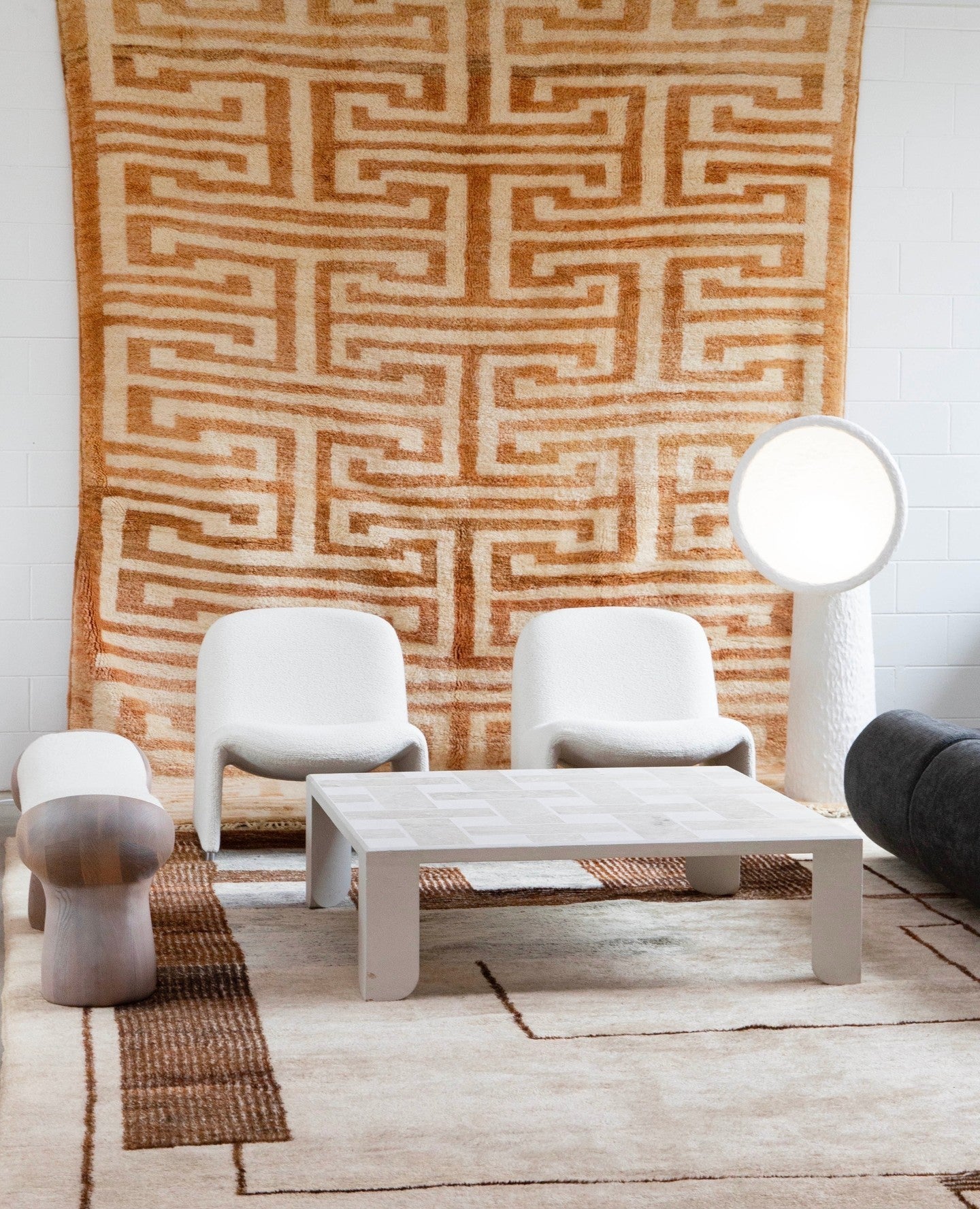 Echo Sculptural Floor Lamp