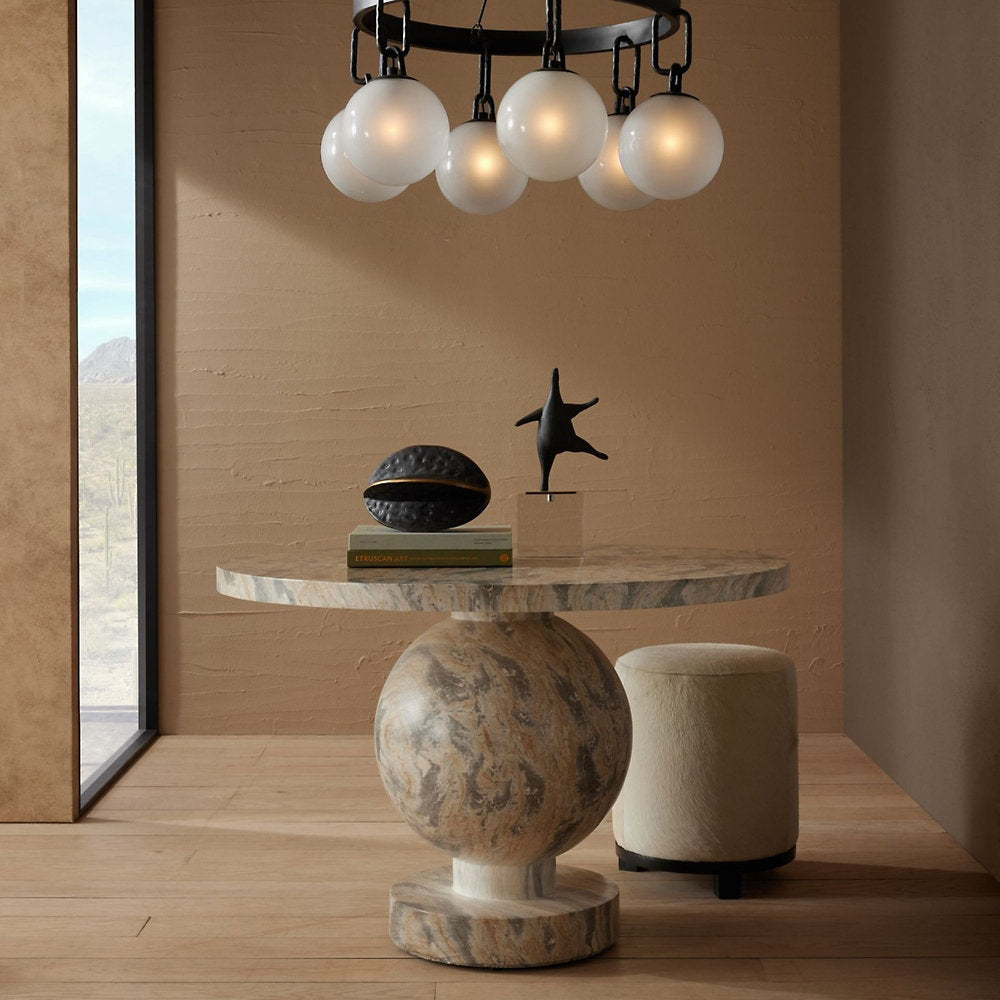 Brenna Entry Table