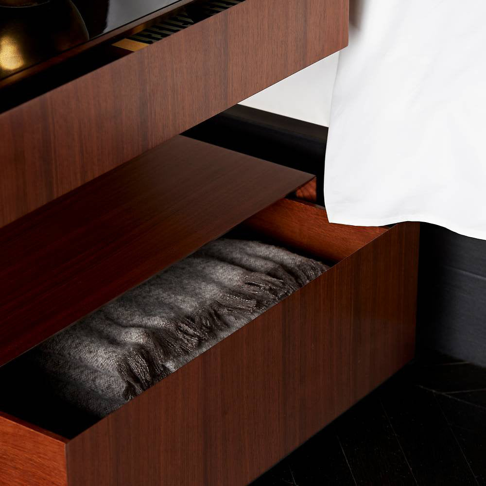 Geron Side Table