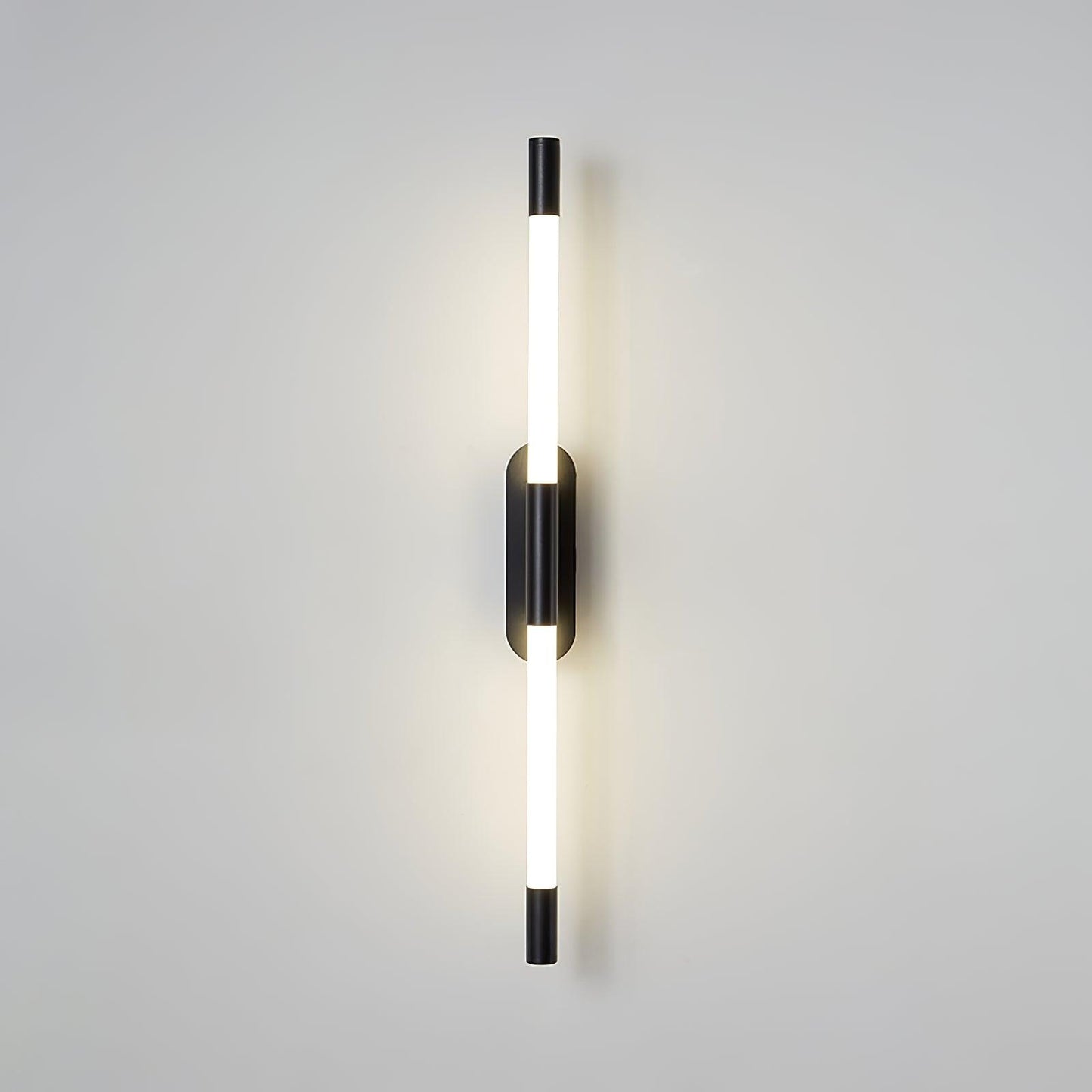 Agnes Sconce ∅ 2″ x H 22.4″ / Dia 5cm x H 57cm / Black / Warm Light Wall lamp