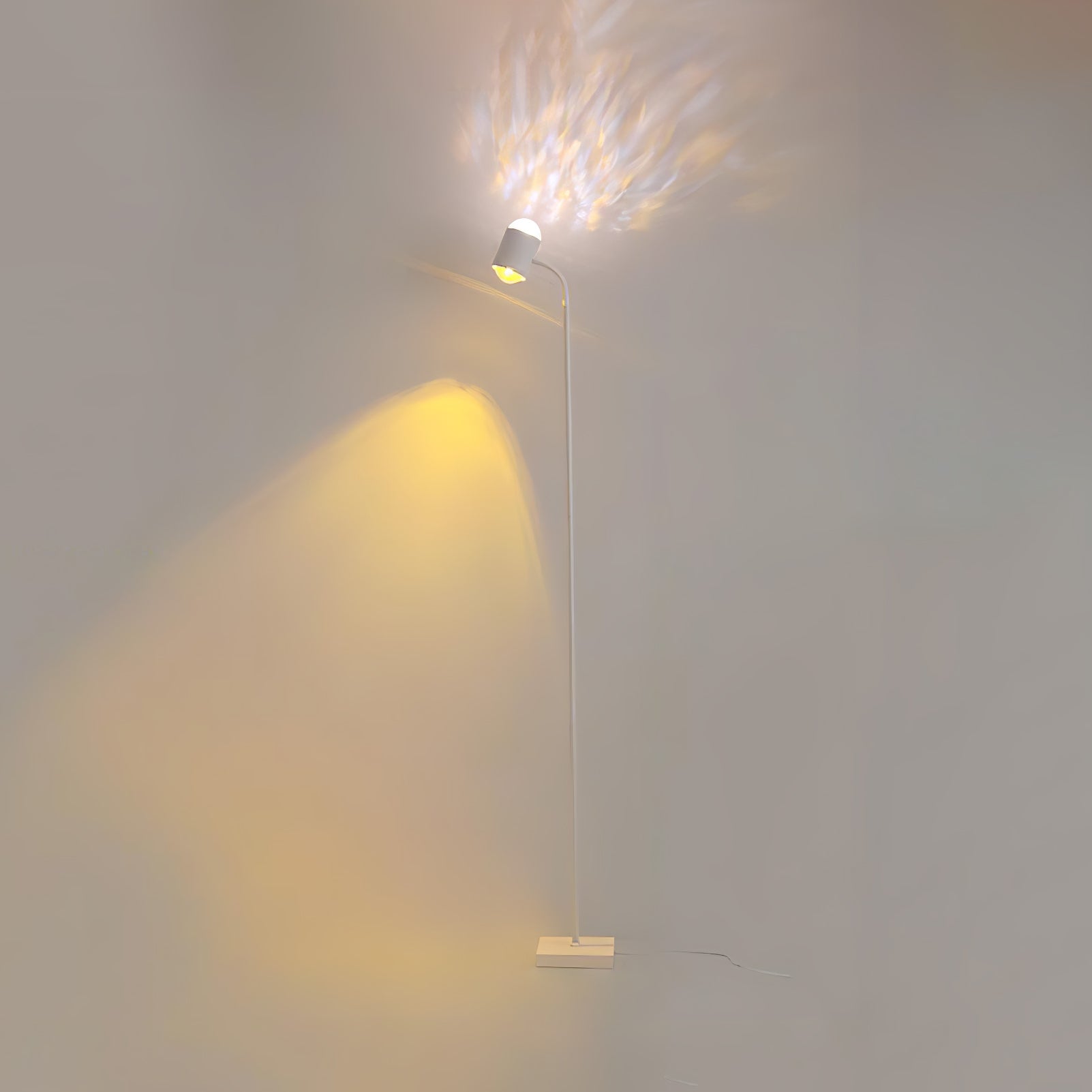 Ambient Floor Lamp 1 lamp ∅ 6.3″ x H 57.1″ / Dia 16cm x H 145cm (Power ~15W) / White / USB Plug Floor lamp