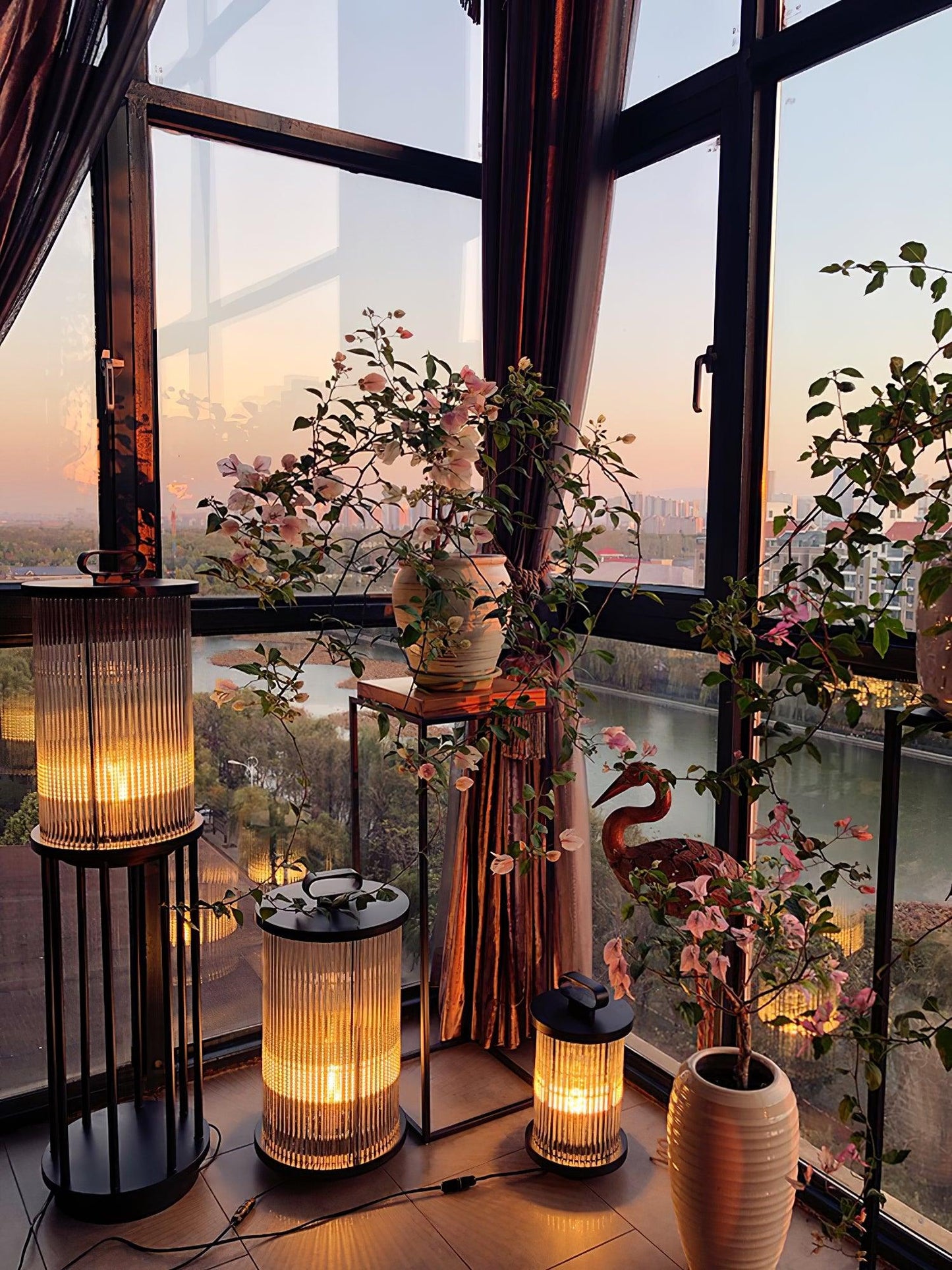 Lantern Garden Outdoor Light
