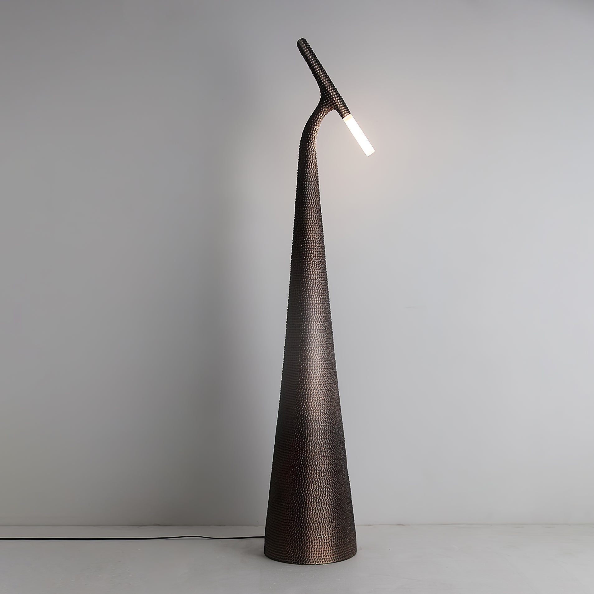 Apex Texture Floor Lamp ∅ 11.8″ x H 65″ / Brown / US Plug Floor lamp