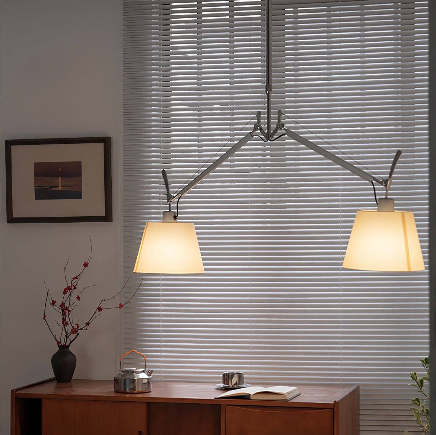 Arcadia Shade Pendant Lamp ∅ 47.2″ x H 35.4-51.2″ / Chrome & White Pendant light