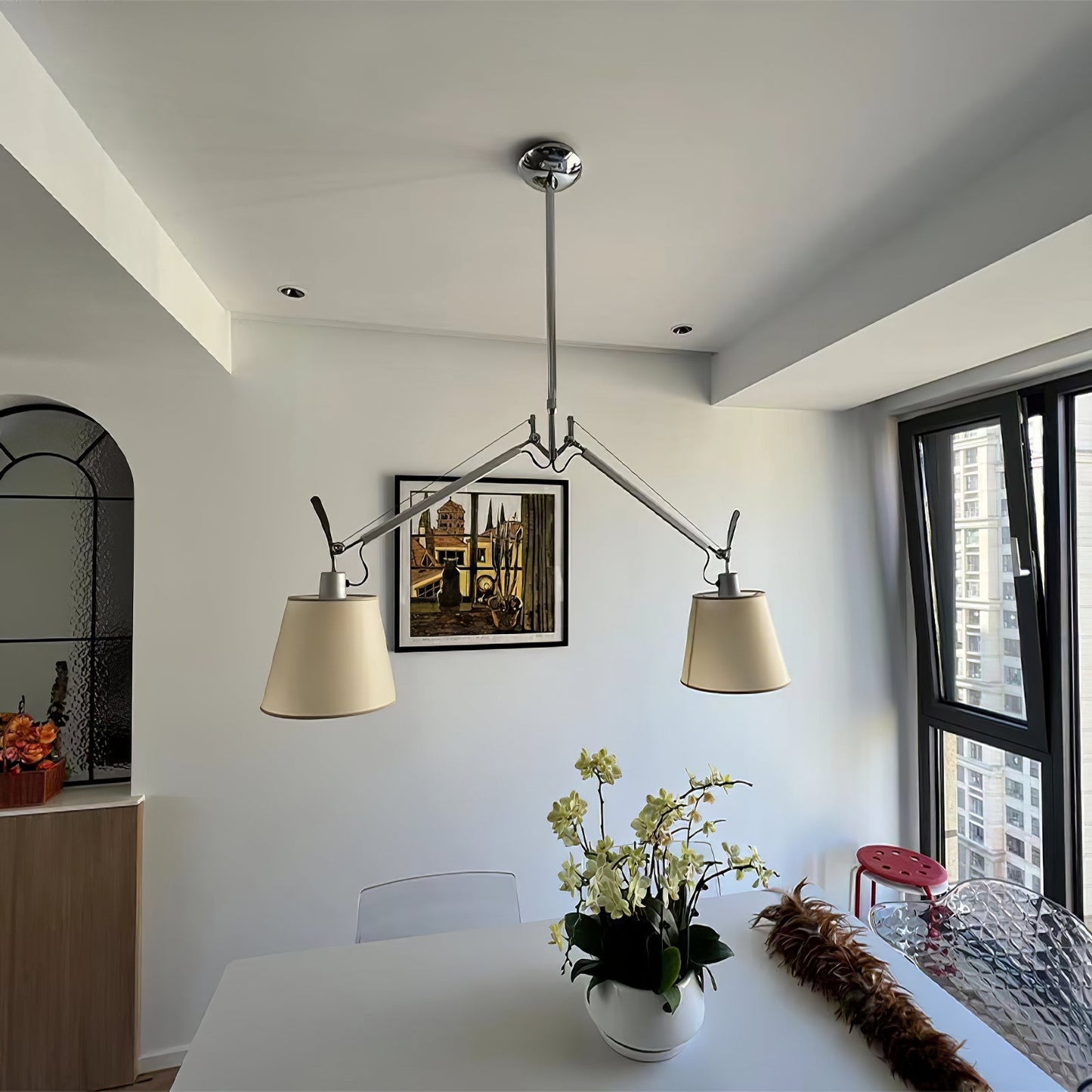 Arcadia Shade Pendant Lamp ∅ 47.2″ x H 35.4-51.2″ / Chrome & White Pendant light