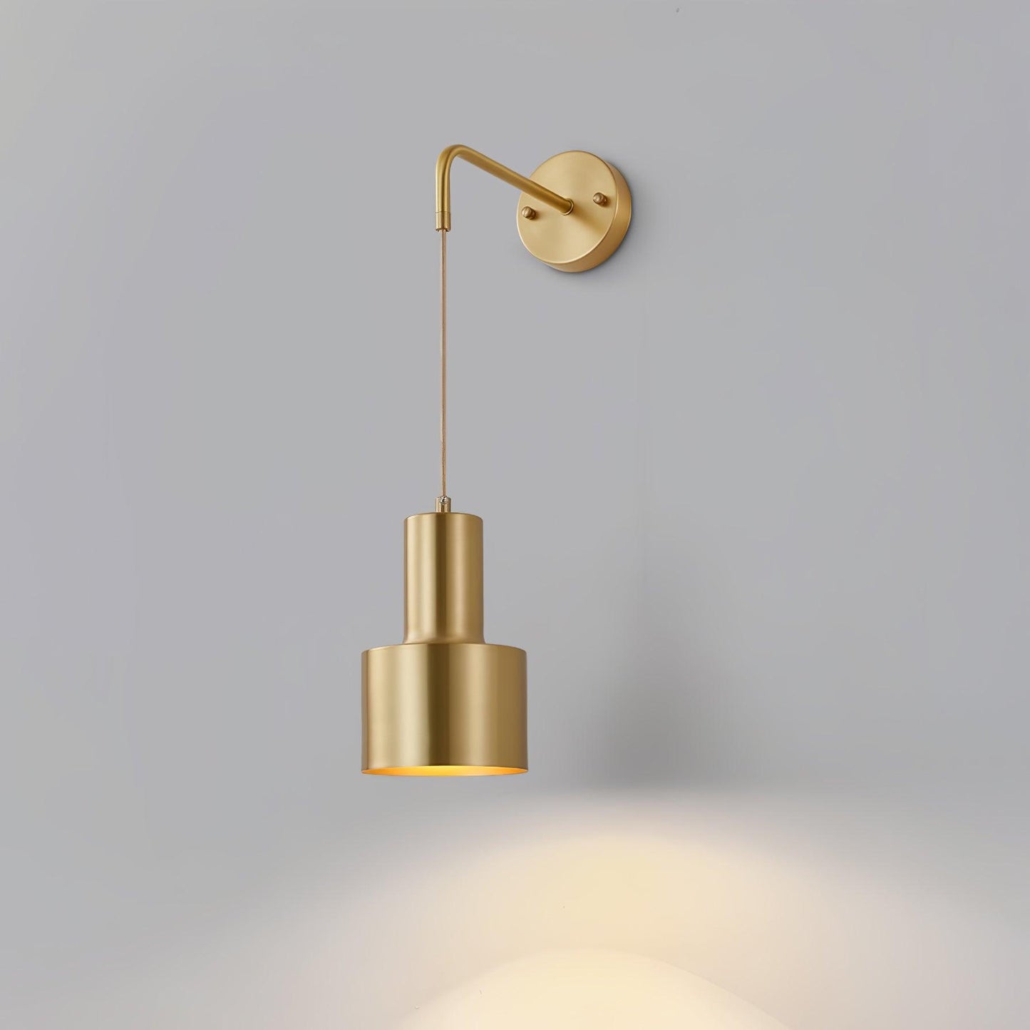 Arne Wall Light ∅ 4.7″ x H 8.7″ / Dia 12cm x H 22cm / Gold Wall lamp