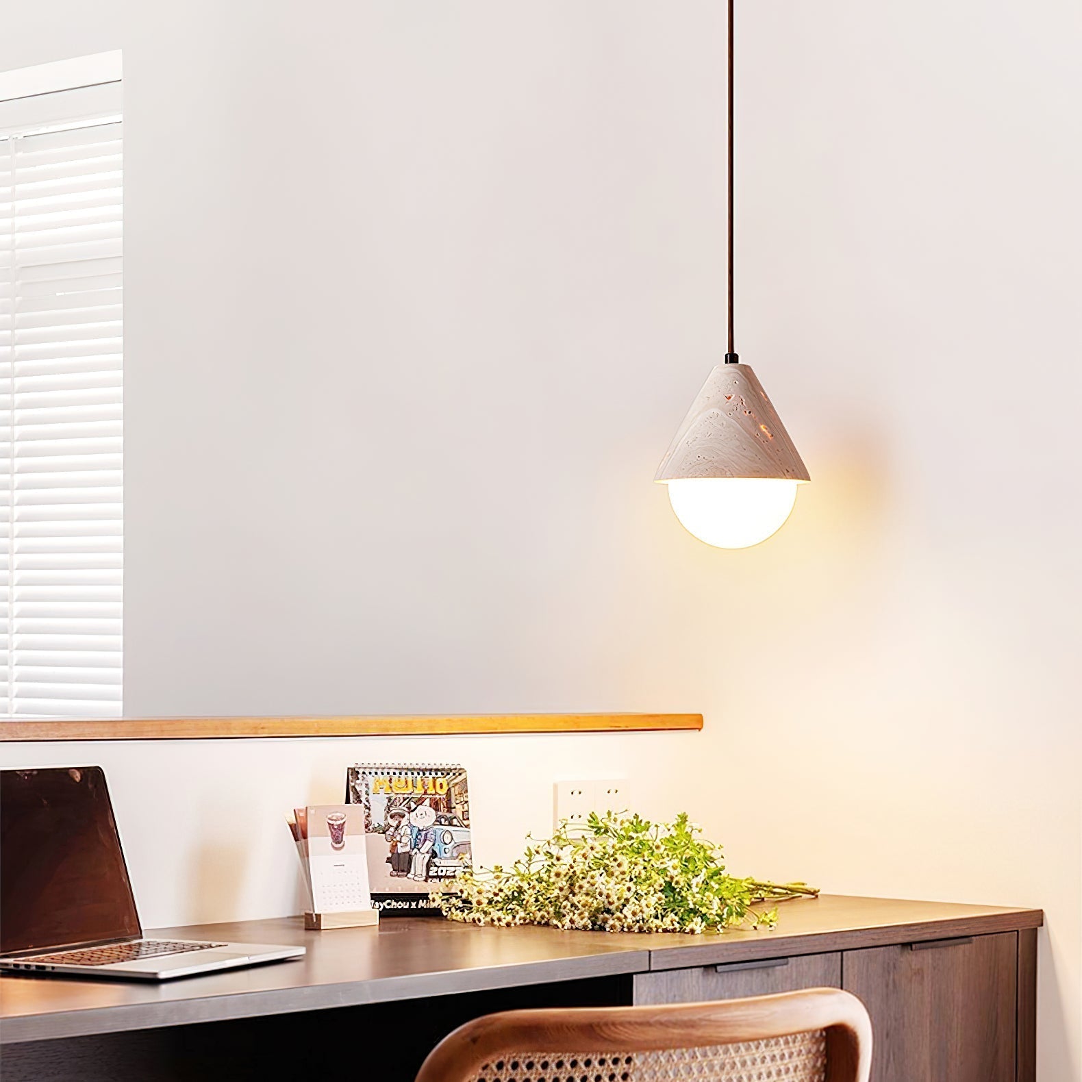 Aslo Pendant Lamp ∅ 6.3″ x H 7.9″ / Yellow Travertine & White pendant Lamp