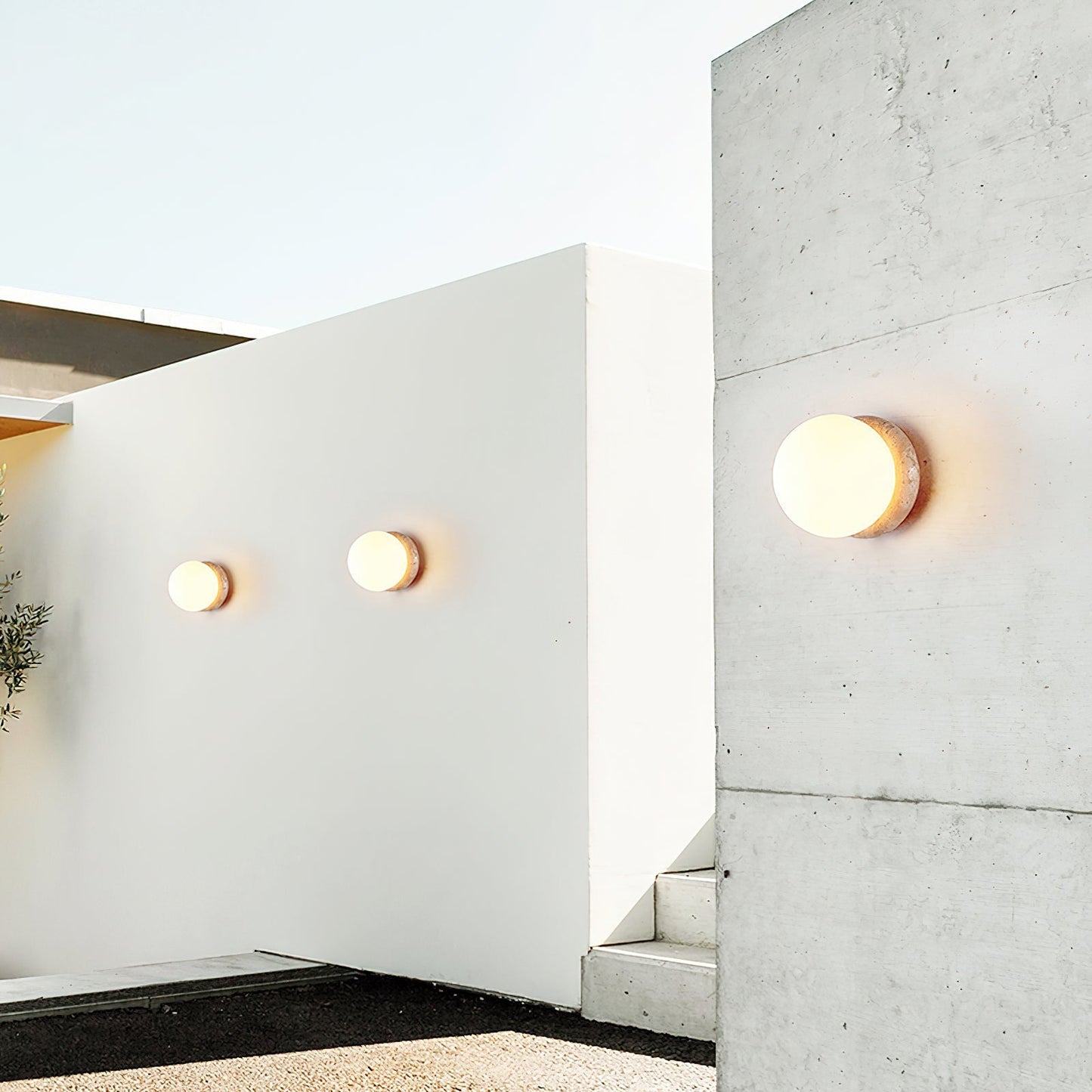 Asteroid Wall Light ∅ 6.3″ x H 6.3″ / Yellow Travertine & White / Warm Light Wall lamp