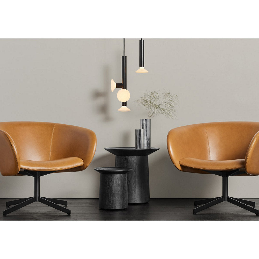 Close Encounter Swivel Lounge Chair