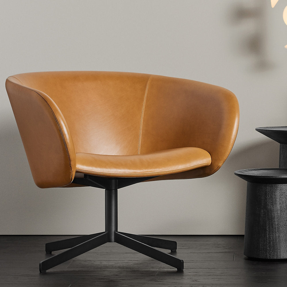 Close Encounter Swivel Lounge Chair
