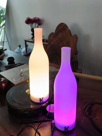 Bacco Built-in Battery Table Lamp ∅ 3.9″ x H 13.8″ / Dia 10cm x H 35cm / White & Warm Light / Touch Switch Table lamp