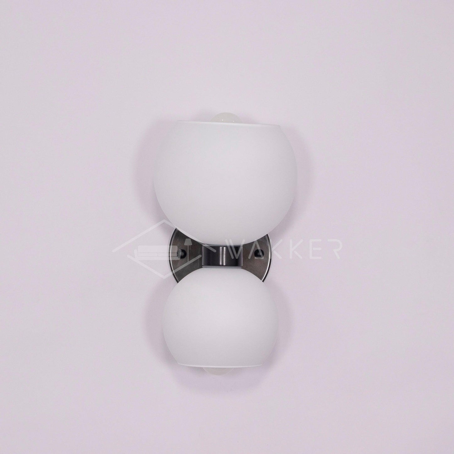 Round Pearl Sconce ∅ 5.9″ x H 9.8″ / Dia 15cm x H 25cm / Matt black / Opal Wall lamp