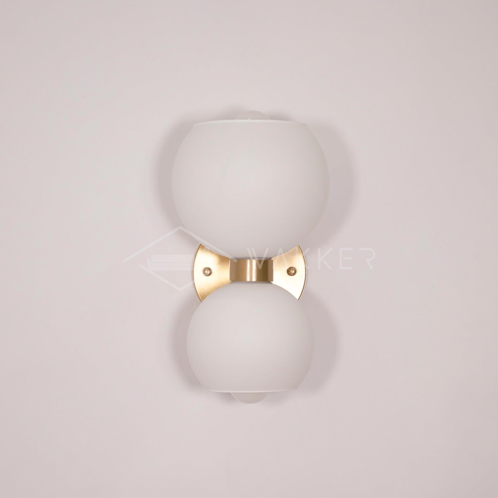 Betty Wall Lamp ∅ 5.9″ x H 9.8″ / Dia 15cm x H 25cm / Brass / White Wall lamp