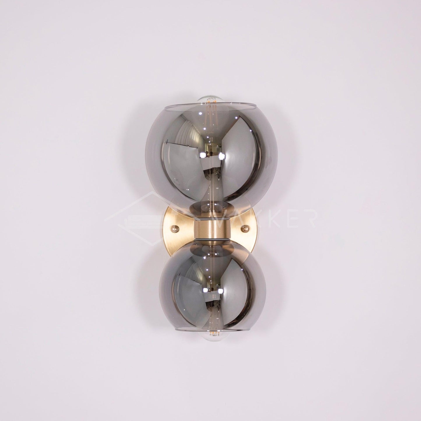 Betty Wall Lamp ∅ 5.9″ x H 9.8″ / Dia 15cm x H 25cm / Brass / Chrome Wall lamp