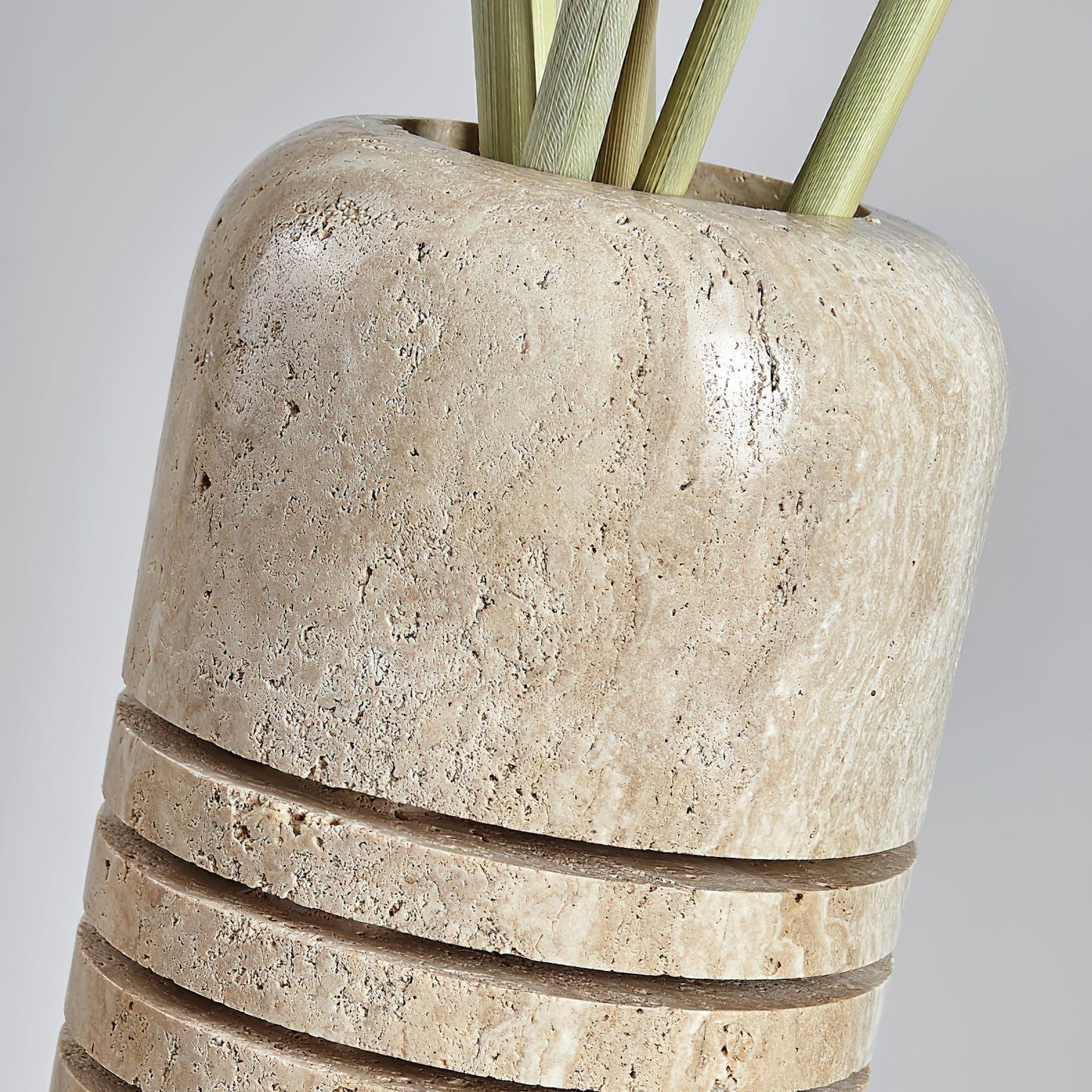 Big Stone Bucket Floor Lamp Floor lamp