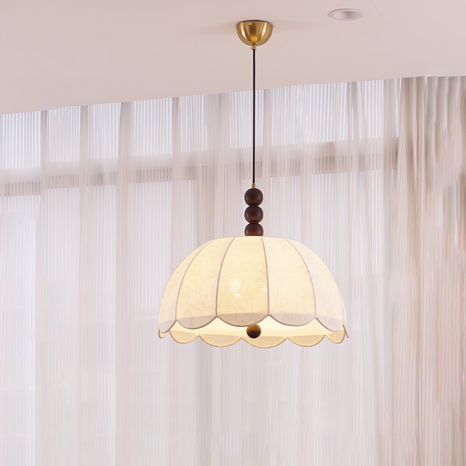 Blossom Fabric Pendant Light ∅ 21.7″ x H 10.6″ / Dia 55cm x H 27cm / Beige Pendant light