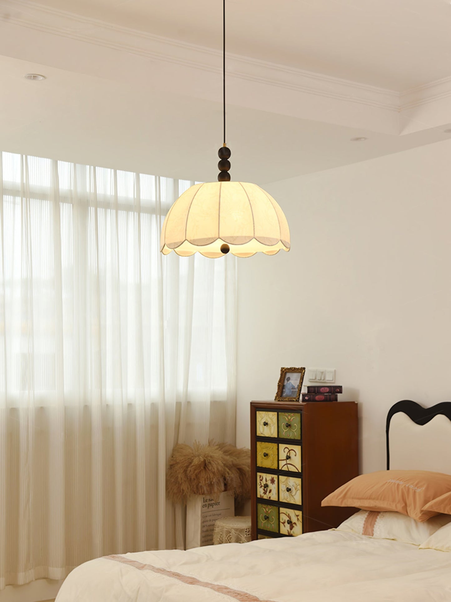 Blossom Fabric Pendant Light ∅ 21.7″ x H 10.6″ / Dia 55cm x H 27cm / Beige Pendant light