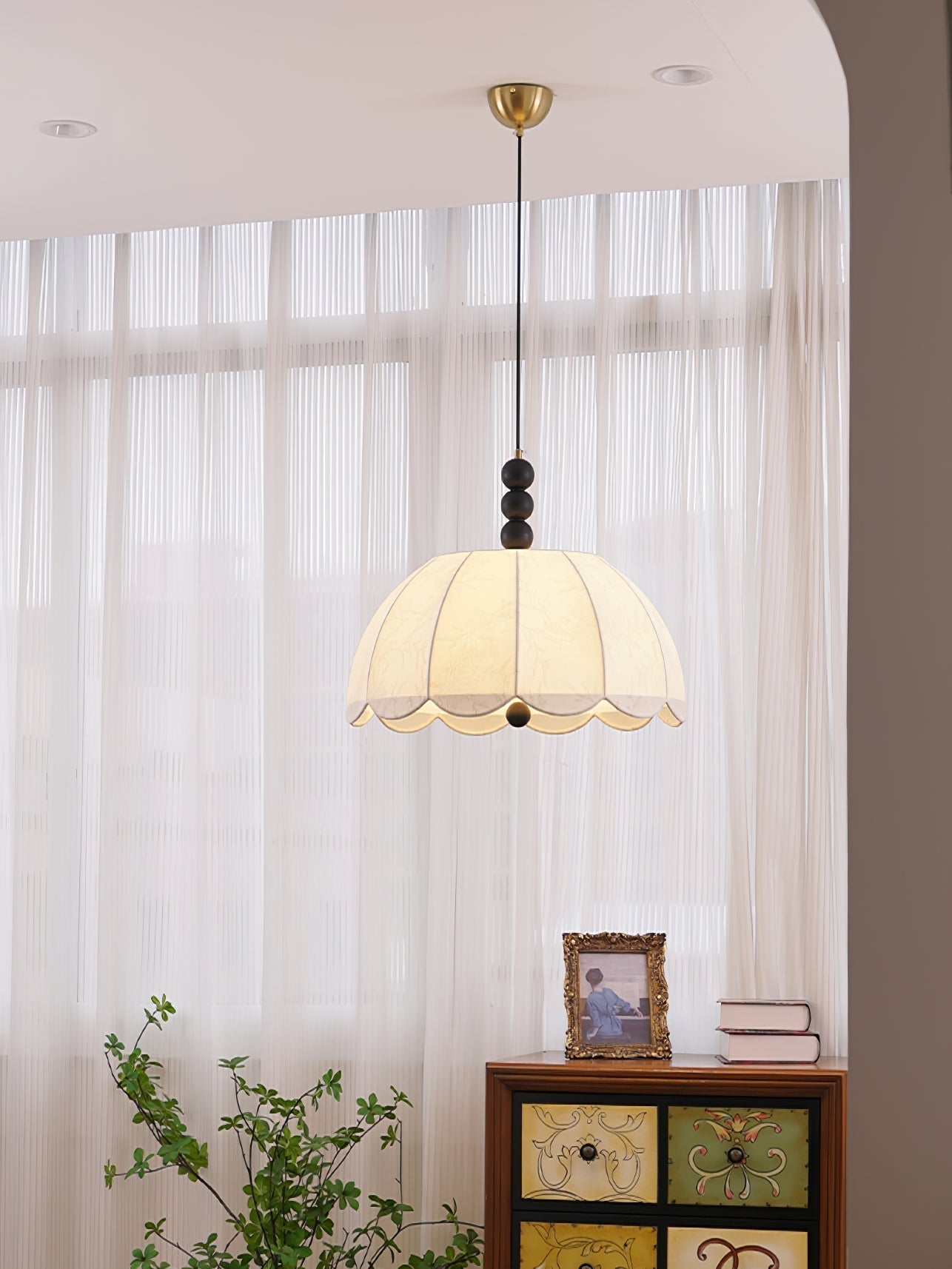 Blossom Fabric Pendant Light ∅ 21.7″ x H 10.6″ / Dia 55cm x H 27cm / Beige Pendant light
