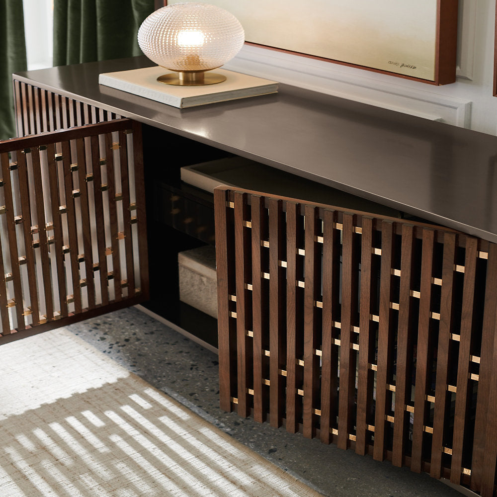 Diamond In The Rough Media Console