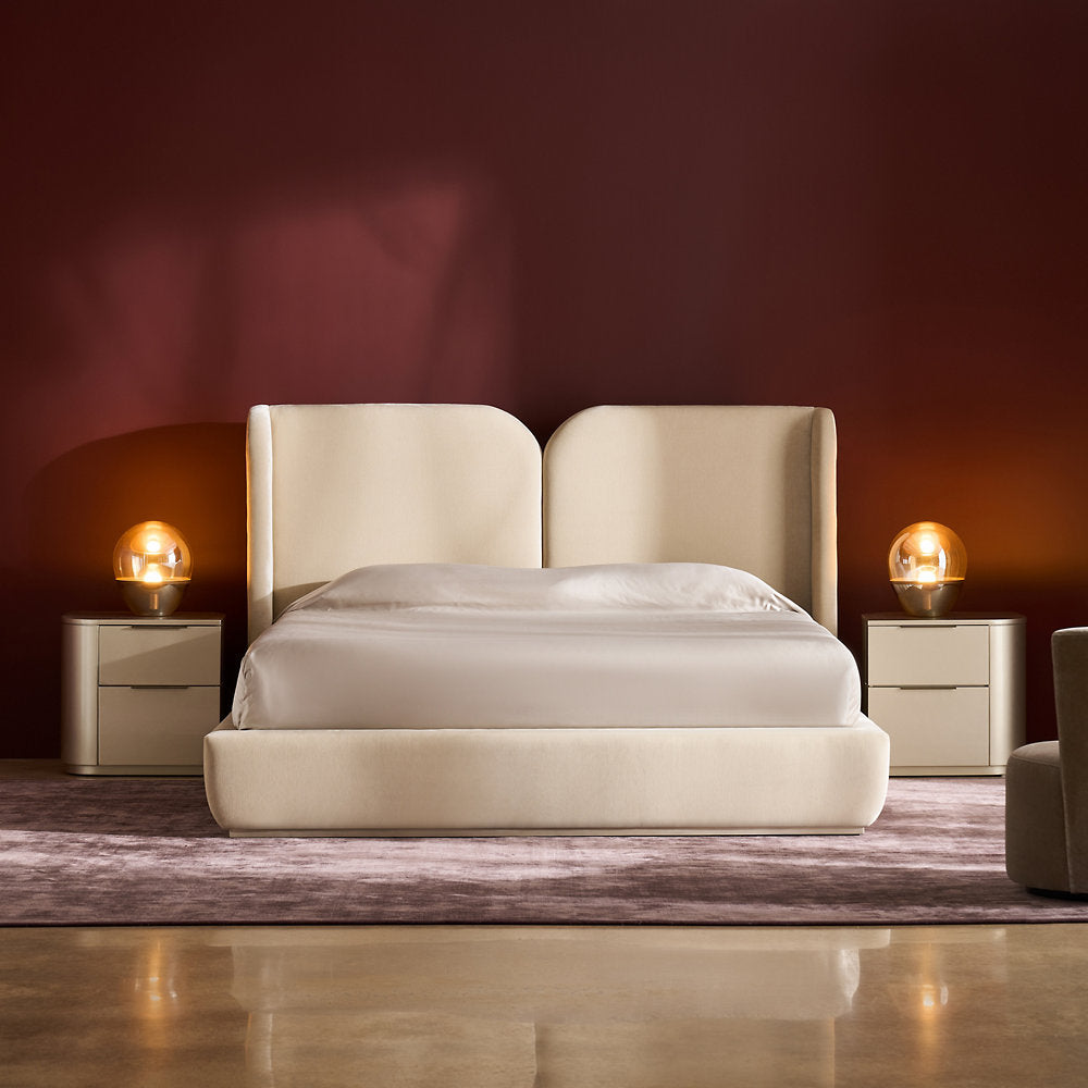 Oblique Bed