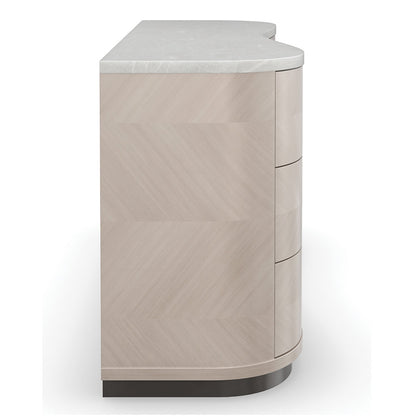 Roam Dresser