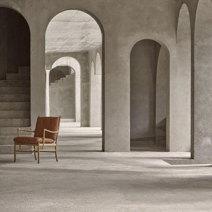 OW149 Colonial Chair