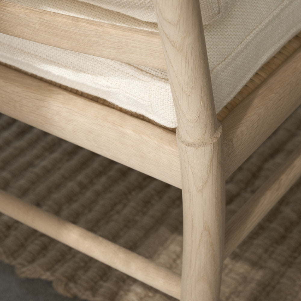 OW149 Colonial Chair
