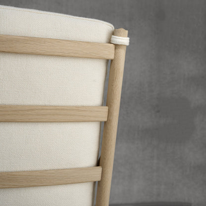 OW149 Colonial Chair