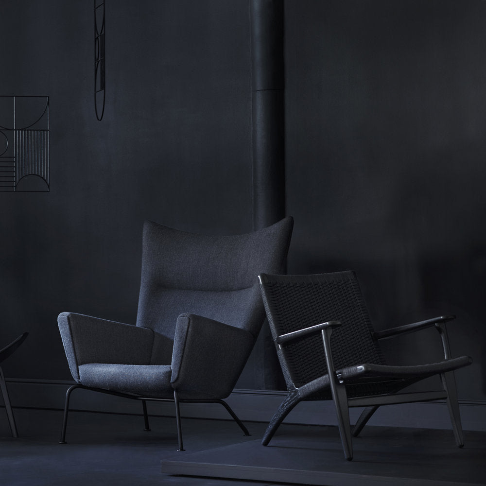 CH445 Wing Lounge Chair - Black Edition