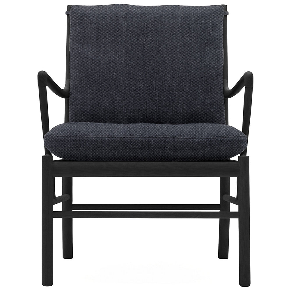 OW149 Colonial Chair - Black Edition