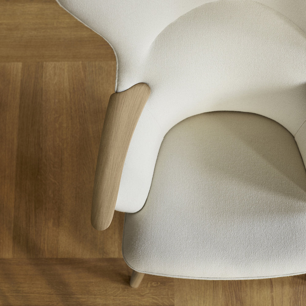 CH78 Mama Bear Lounge Chair