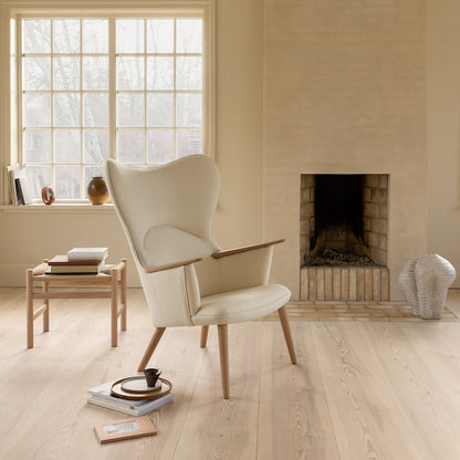 CH78 Mama Bear Lounge Chair