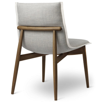 E004 Embrace Chair
