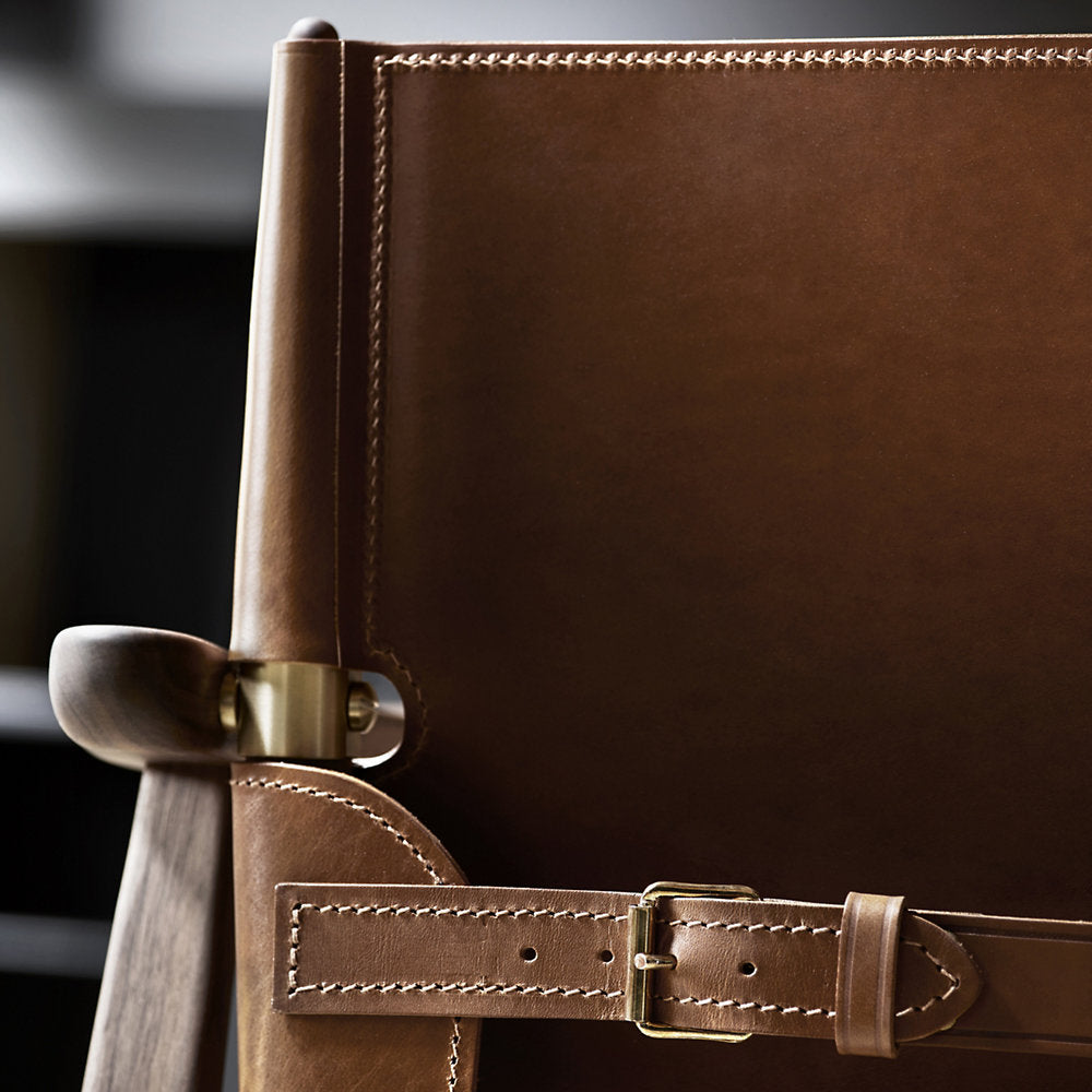 BM1106 Hunstman Chair