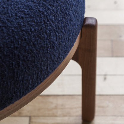 RF1903F Sideways Footstool