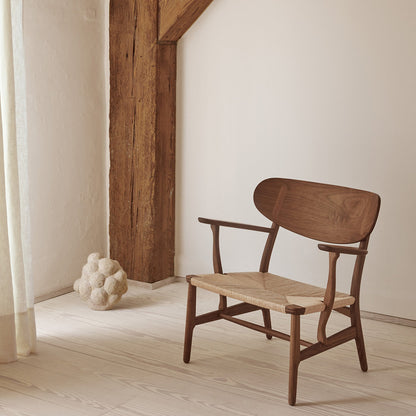 CH22 Lounge Chair