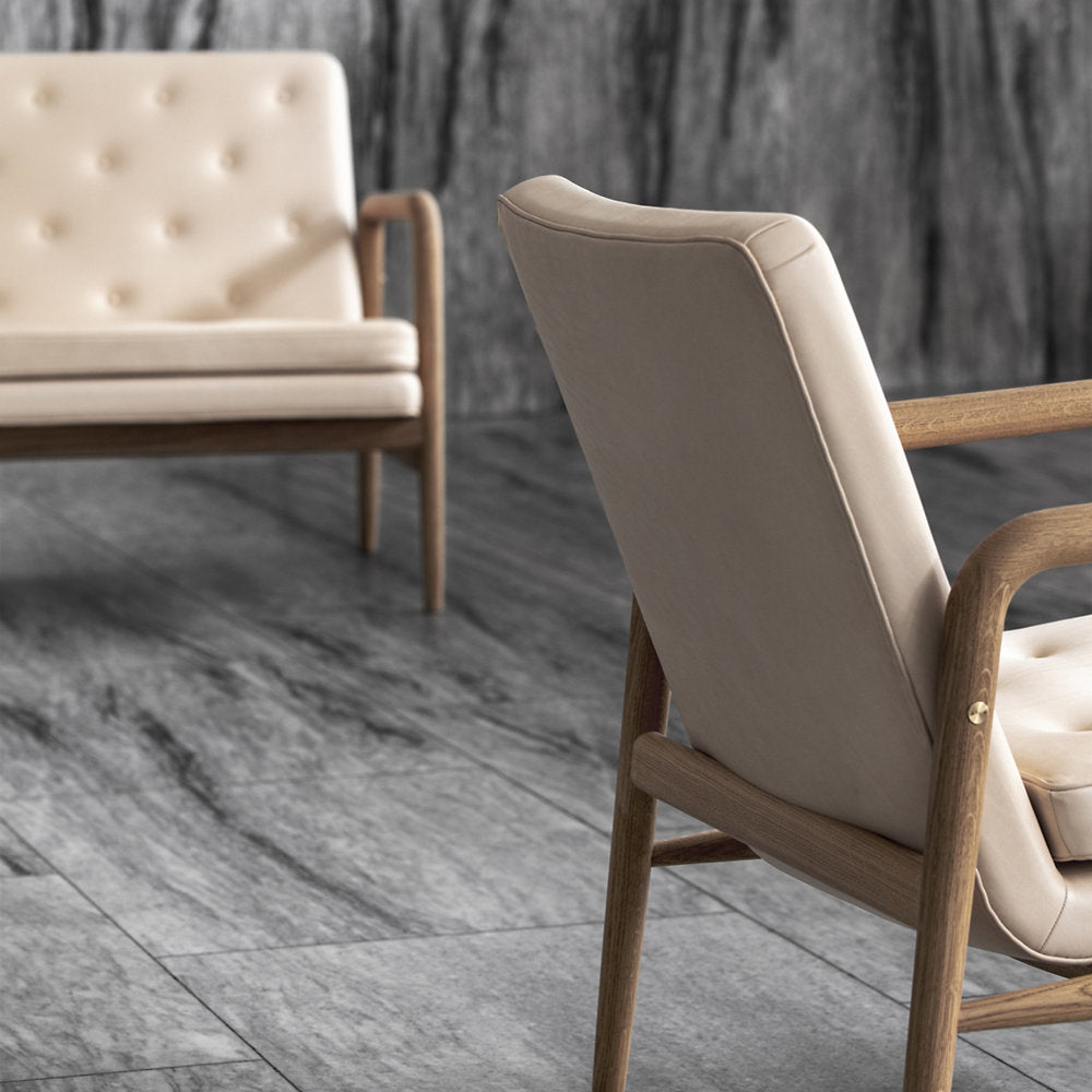 VLA77 Upholstered Foyer Sofa