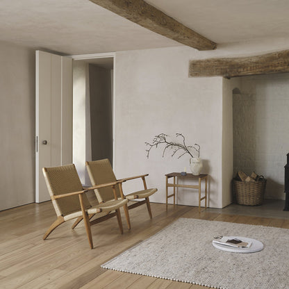 CH25 Lounge Chair