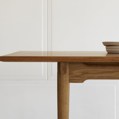 CH327 Dining Table