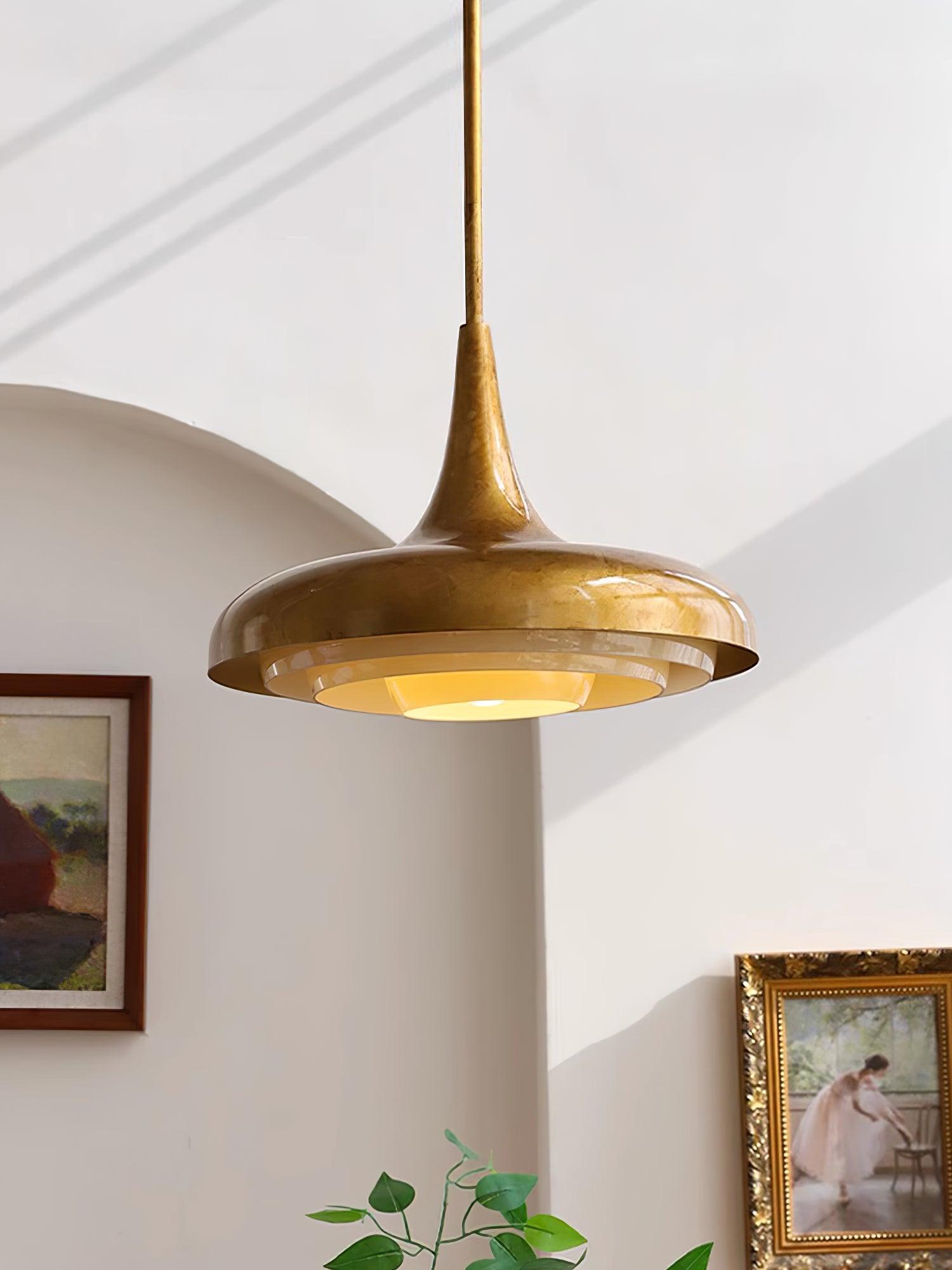 Blossom Pendant Light ∅ 17.7″ x H 11.8″ / Dia 45cm x H 30cm / Gold & Creamy yellow Pendant light