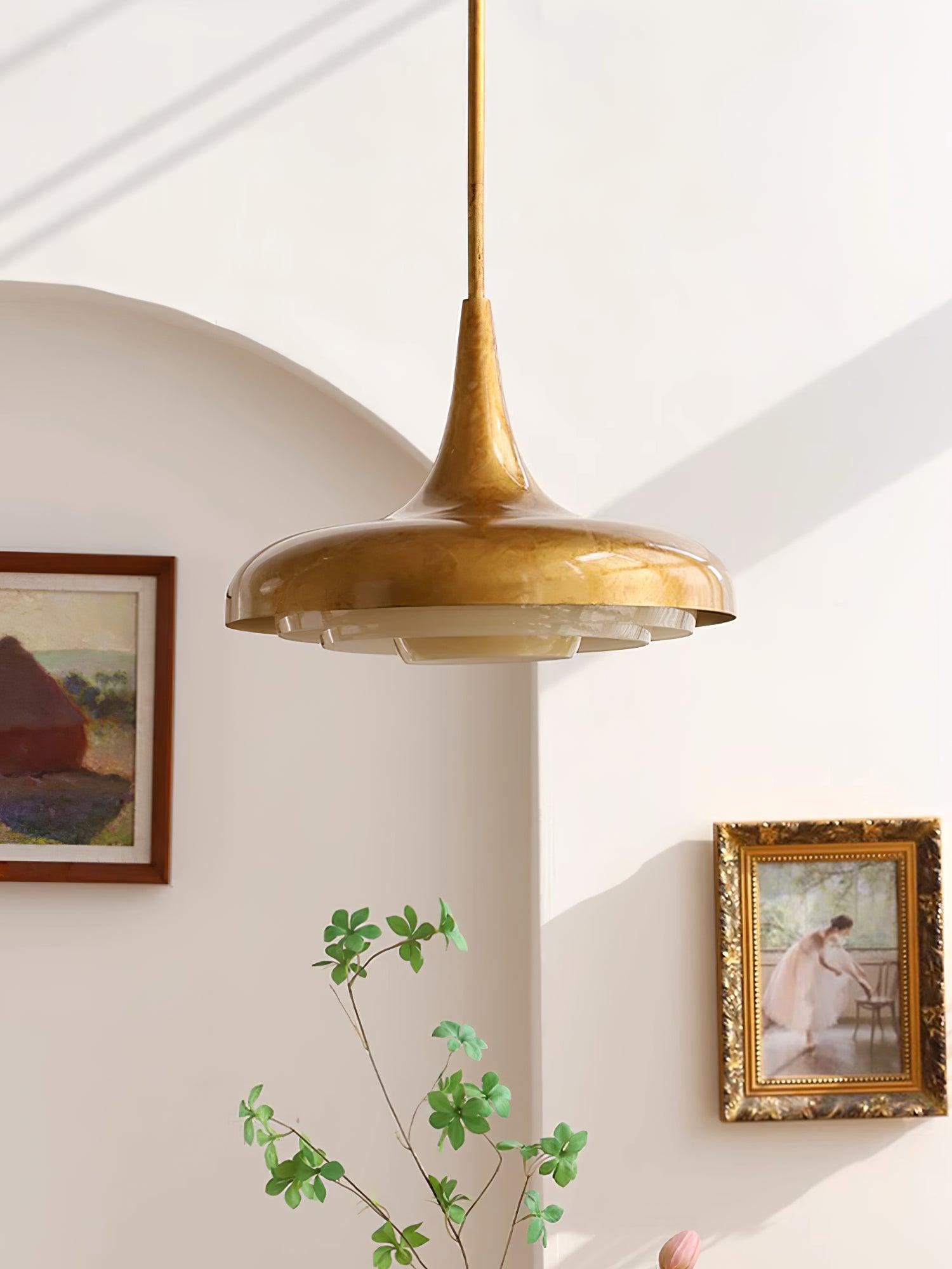 Blossom Pendant Light ∅ 17.7″ x H 11.8″ / Dia 45cm x H 30cm / Gold & Creamy yellow Pendant light